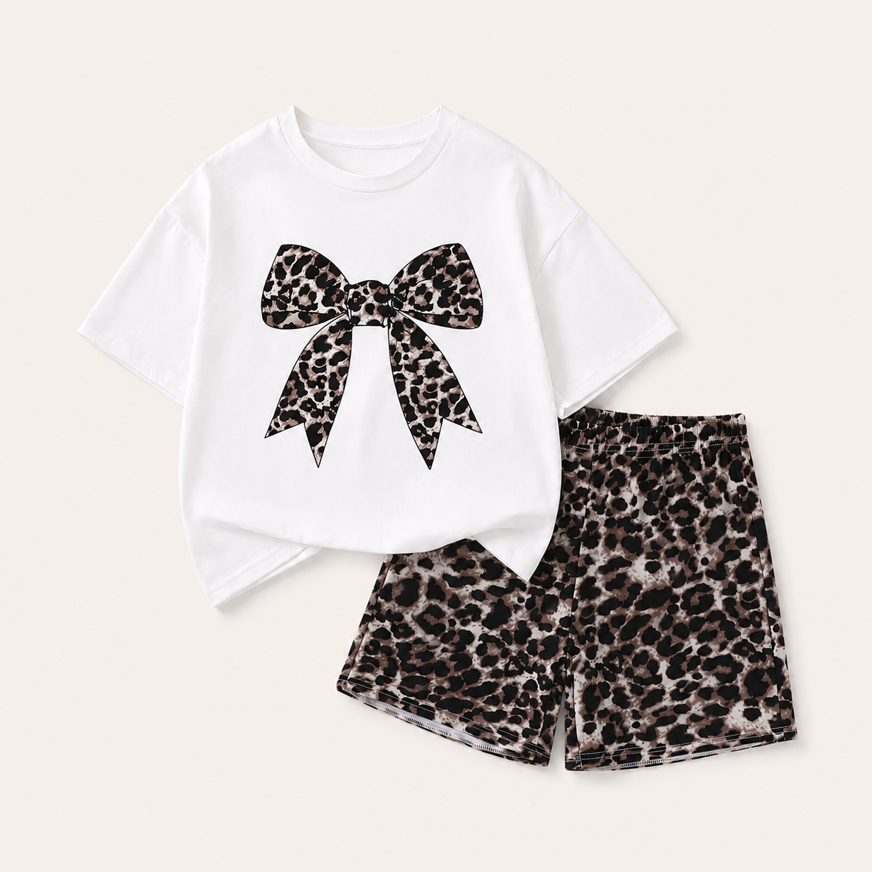 Meisjes 2-delige set met luipaardprint strik t-shirt en short