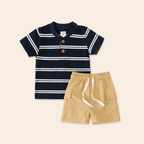 Jongens zomerset 2-delig – marine gestreept shirt met cargo shorts