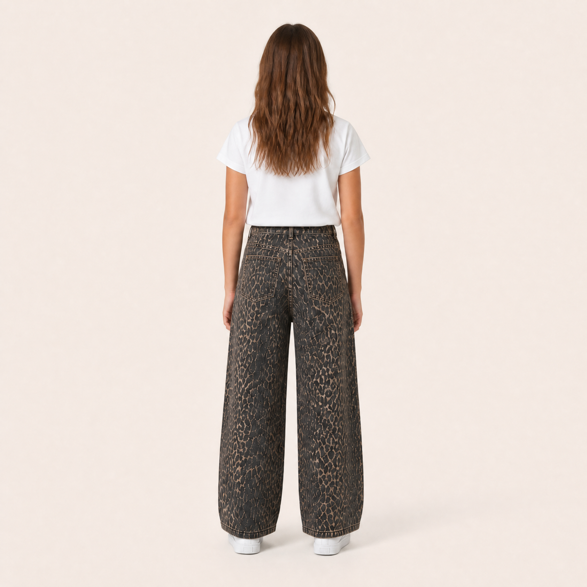 leopard-jeans-model-achter-v4