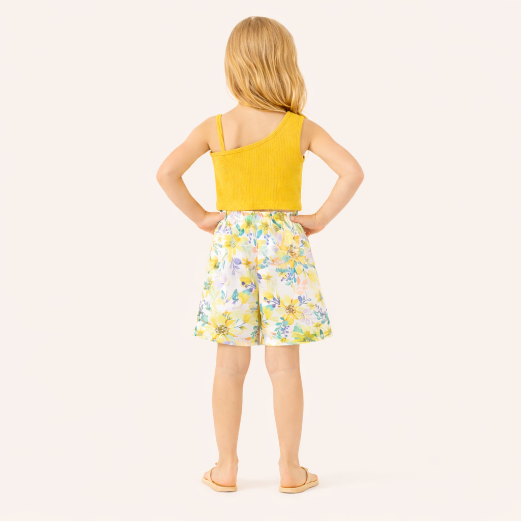 Zomers & Super Schattig - 2 - Delige Meisjes Set met Strik en Bloemshort