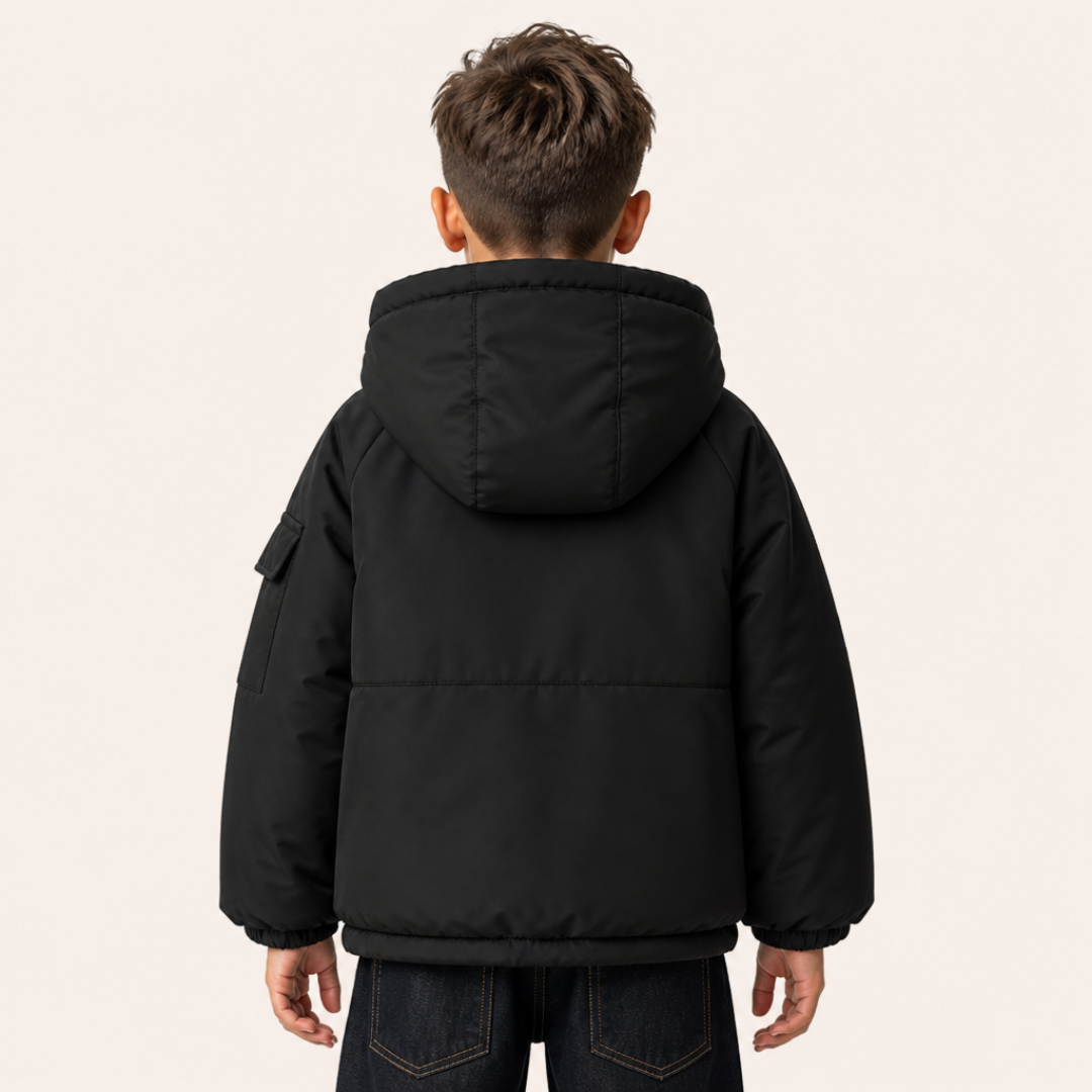 Jongen 10 jaar in gewatteerde parka - zwart - achterkant