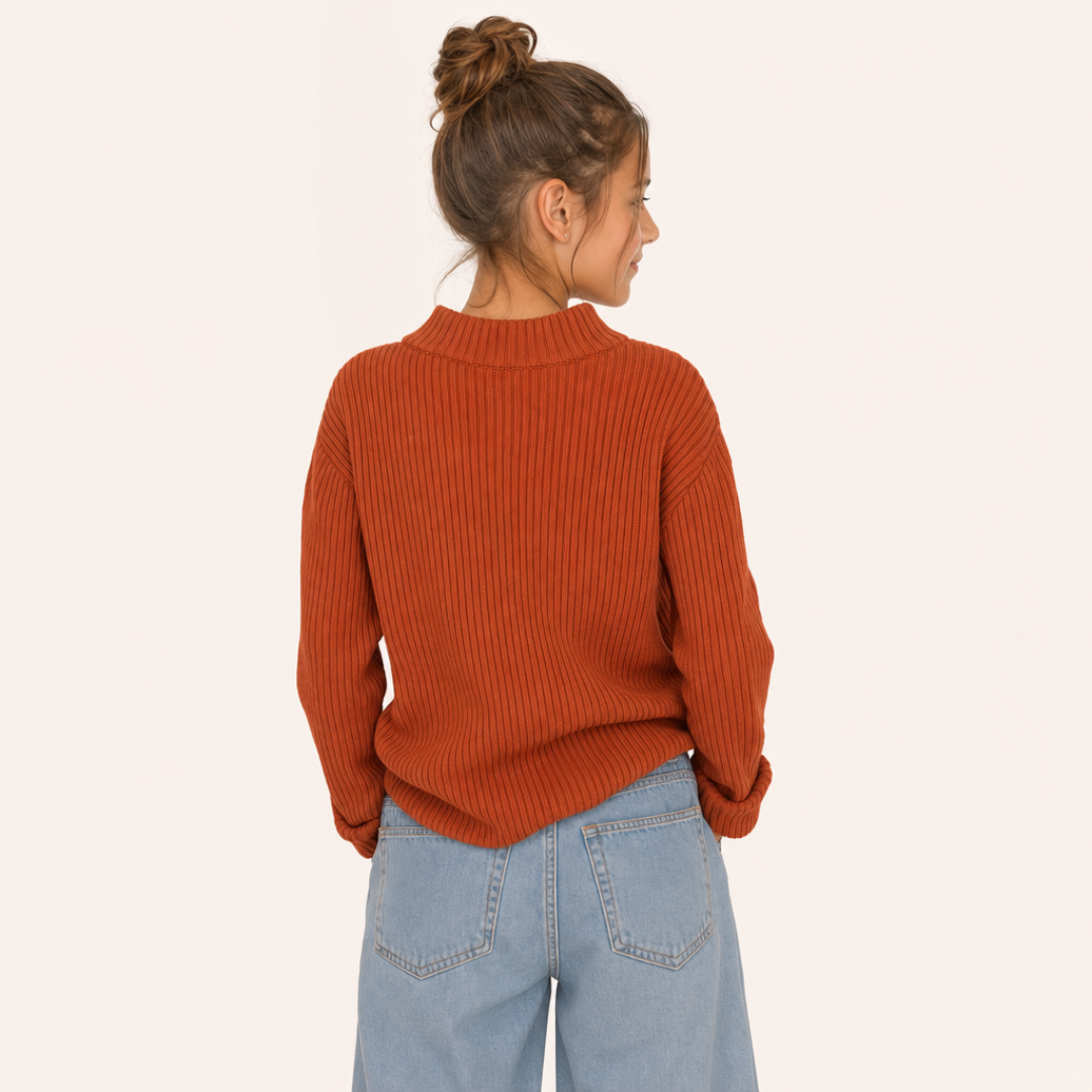Meisjes Ribgebreide Trui met Halfhoge Kraag - Model achterkant